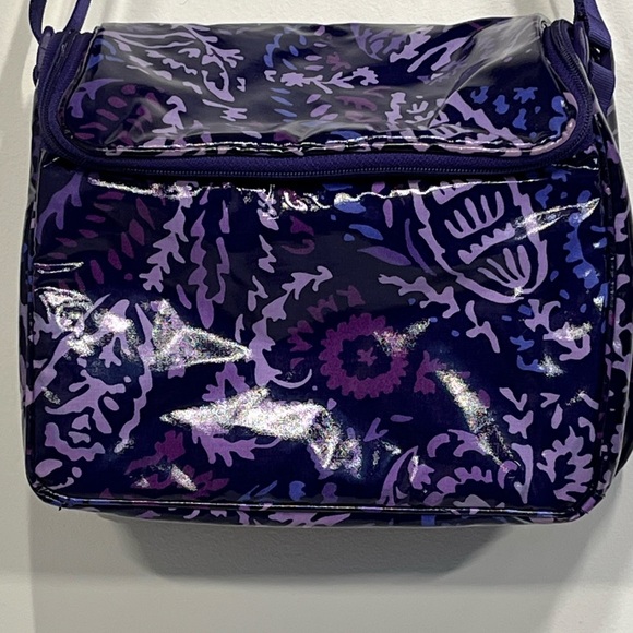 Vera Bradley Handbags - Vera Bradley Paisley Amethyst lunch bag cooler